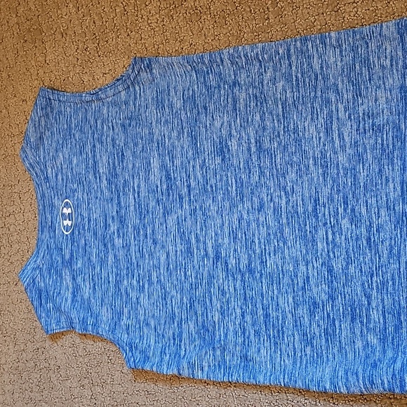 UNDER ARMOUR 4 LOT EUC BOYS 1 SHORT SET 3 SHIRTS - Picture 14 of 14